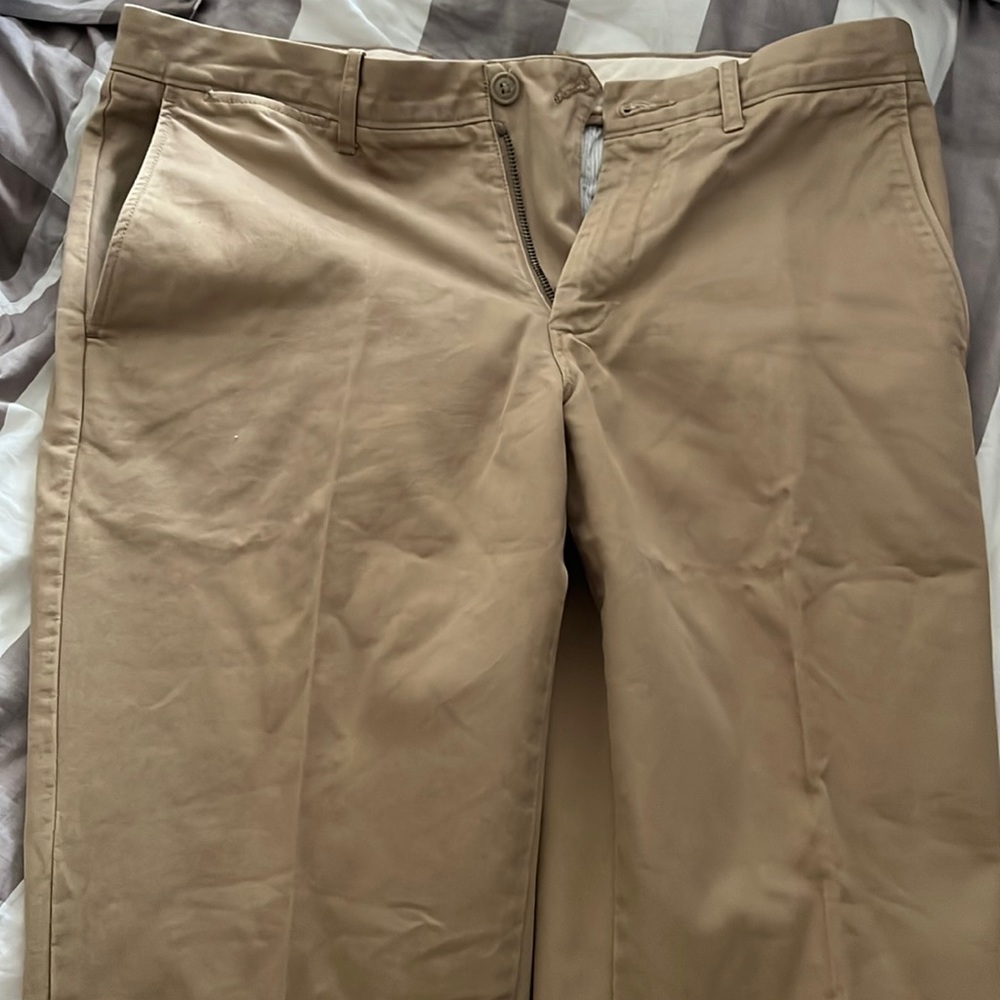 J crew men’s 770 khaki 32/34 worn once